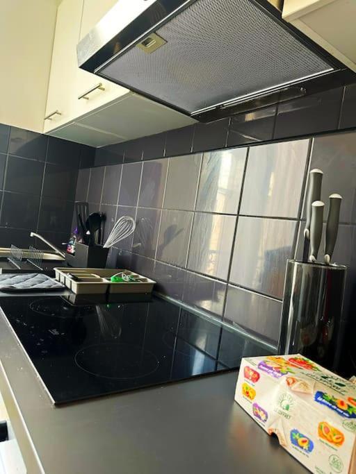 L Audacieux T2 Proche Gare Rer E Apartment Villemomble Exterior foto